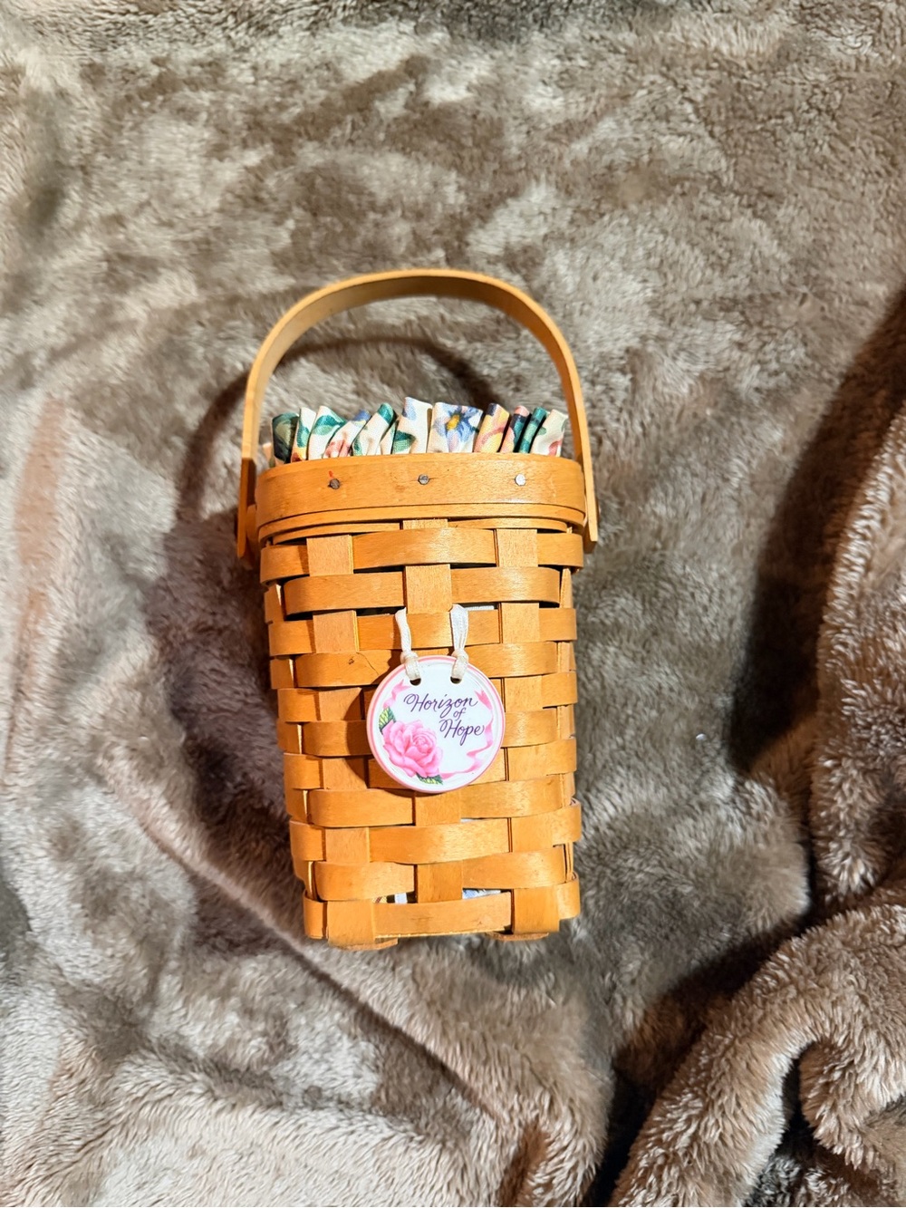 Longaberger Limited Addition Cancer basket with Flower Tag & liner and plastic